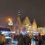 公寓 Rynek Pod Fredra 弗罗茨瓦夫