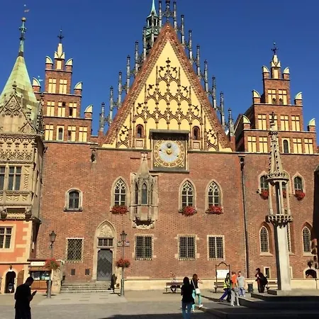 Rynek Pod Fredra Apartment
