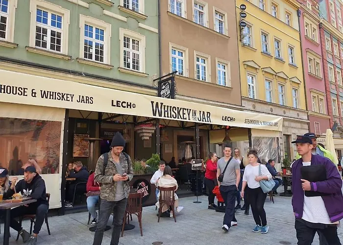 Rynek Pod Fredra * 弗罗茨瓦夫